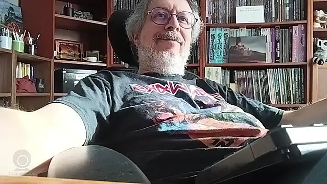 Mandra is a whore online show from 11.10.25