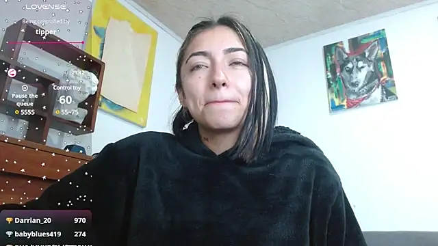 Snapshot of ZoeBakers_ chatting on 12.21.24 ZoeBakers  online show from 12.21.24