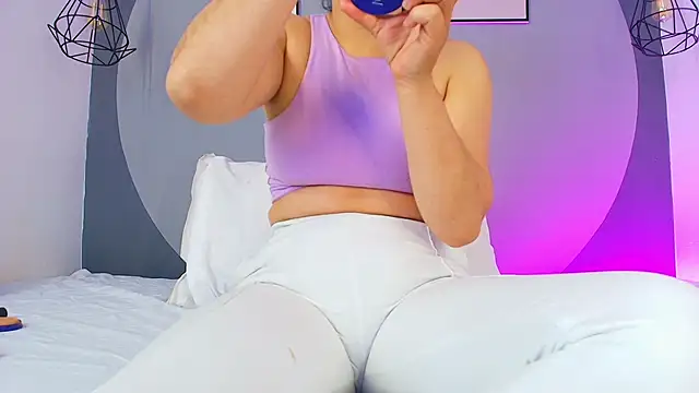 sarita duque online show from 04.14.26