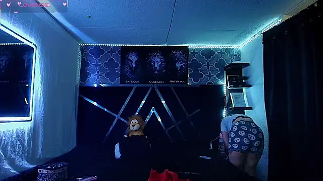 Zoe olsen online show from 12.04.25