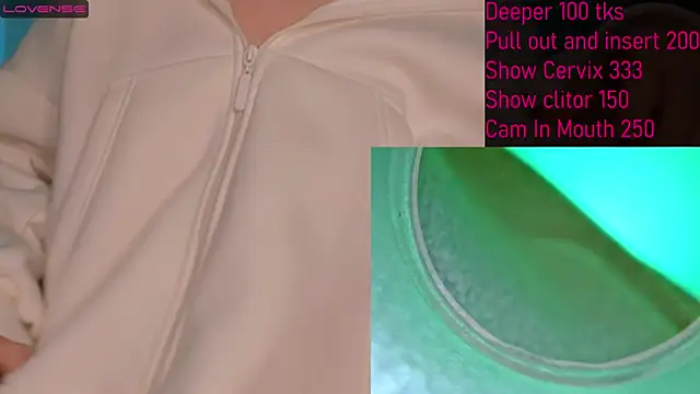 Snapshot of jannemary chatting on 01.27.25 jannemary online show from 01.27.25