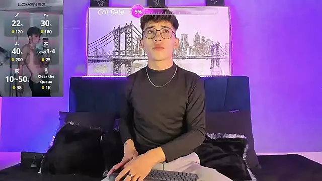 Snapshot of Andrew_thevil chatting on 12.07.24 Andrew thevil online show from 12.07.24