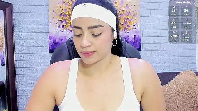 Paula Desousa online show from 09.10.25