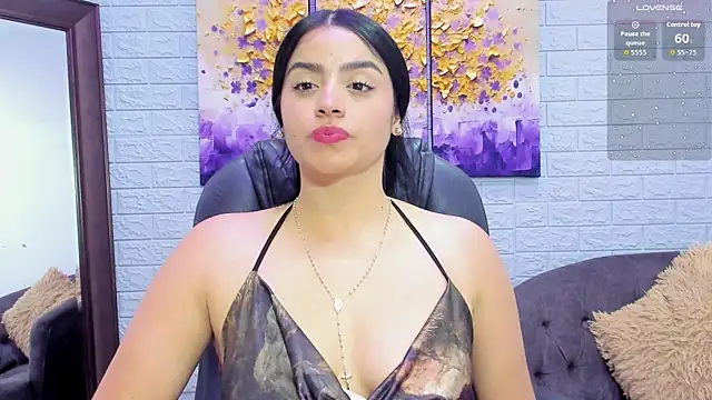 Paula Desousa online show from 09.24.25