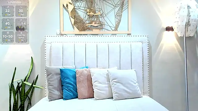 Paula Desousa online show from 09.28.25