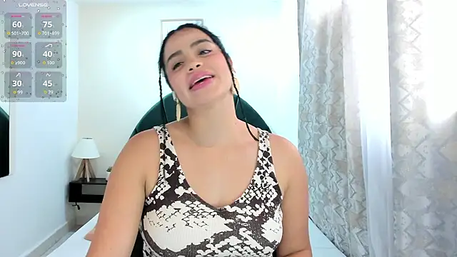 Paula Desousa online show from 02.13.26