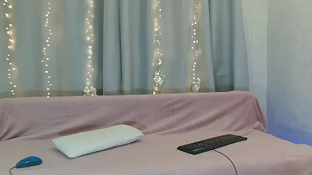 Imcarrieberry online show from 02.03.25