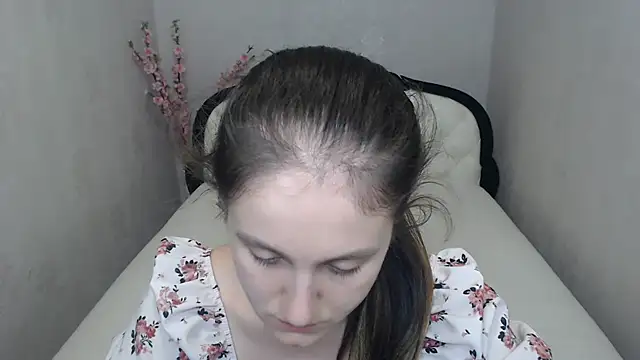 Snapshot of Holliy_Cooper chatting on 07.01.26 Holliy Cooper online show from 07.01.26