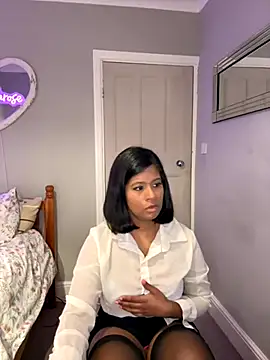 RoseMelanie online show from 11.16.25