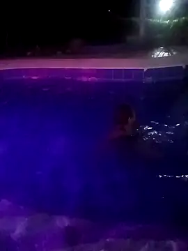 Snapshot of DULCE_ZOE chatting on 09.27.25 DULCE ZOE online show from 09.27.25