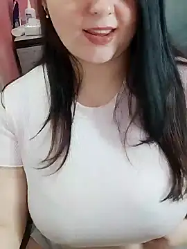 ErikaVlovely online show from 12.22.24