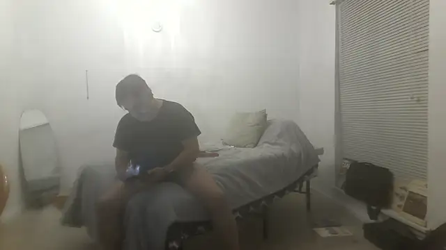 Peachestabby147 online show from 01.10.26