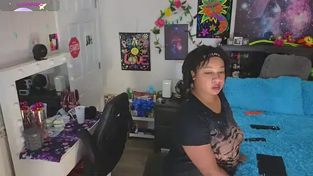 temptressbeauty24 online show from 09.13.25