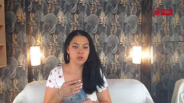 Snapshot of jessthewicked chatting on 12.08.24 jessthewicked online show from 12.08.24