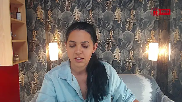 Snapshot of jessthewicked chatting on 12.24.24 jessthewicked online show from 12.24.24