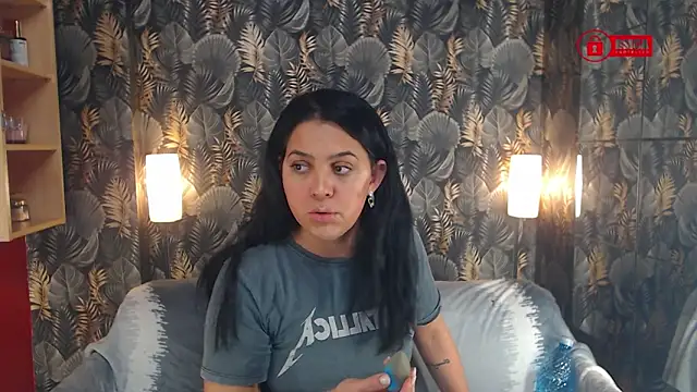 Snapshot of jessthewicked chatting on 02.12.25 jessthewicked online show from 02.12.25