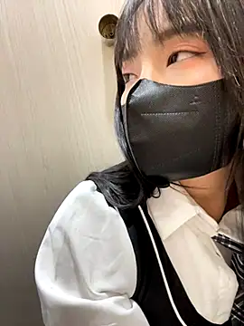 Snapshot of Asia-Lynn chatting on 12.08.24 Asia-Lynn online show from 12.08.24