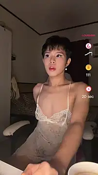 Plaxtique online show from 01.10.26