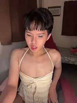 Snapshot of Plaxtique chatting on 06.10.26 Plaxtique online show from 06.10.26