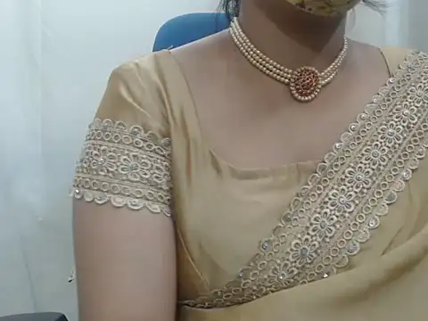 Lovely Siri 23 online show from 11.18.25