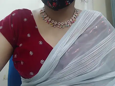 Lovely Siri 23 online show from 12.13.25