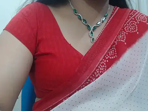 Snapshot of Lovely_Siri_23 chatting on 07.02.26 Lovely Siri 23 online show from 07.02.26