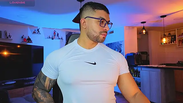 Michael Diamond online show from 09.26.25