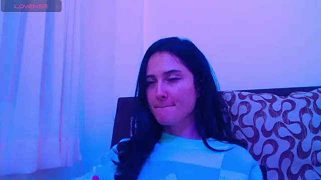 Snapshot of AlissonnFoxx chatting on 06.11.26 AlissonnFoxx online show from 06.11.26
