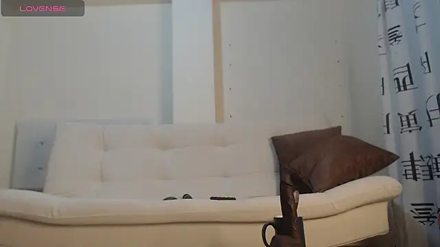 ammarahot7777 online show from 11.23.25