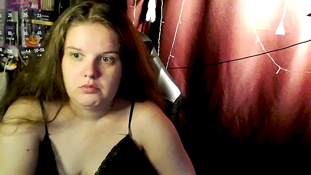 Snapshot of so_cute777 chatting on 11.17.25 so cute777 online show from 11.17.25