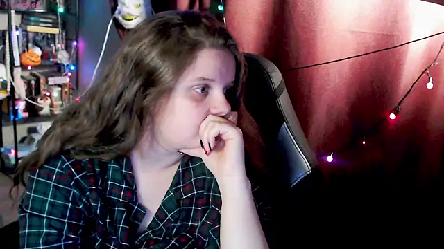 Snapshot of so_cute777 chatting on 11.22.25 so cute777 online show from 11.22.25