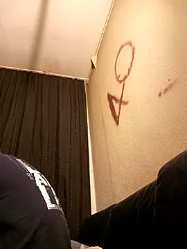 PIercingBoy38 online show from 11.28.25