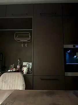 Bella-Tight online show from 11.16.25