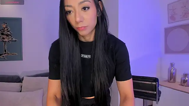 LizzHamilton   online show from 02.05.26