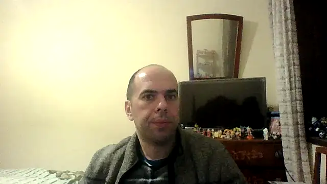 Snapshot of sstrasser chatting on 01.18.25 sstrasser online show from 01.18.25