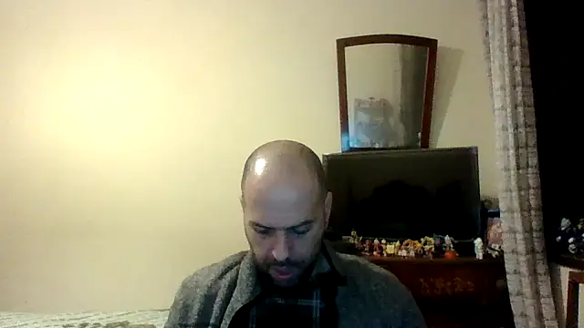 Snapshot of sstrasser chatting on 02.02.25 sstrasser online show from 02.02.25