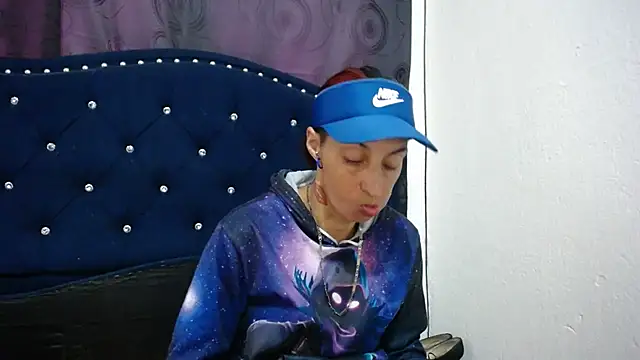 anyu1306 online show from 02.19.25