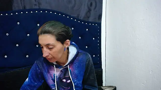 anyu1306 online show from 03.22.25