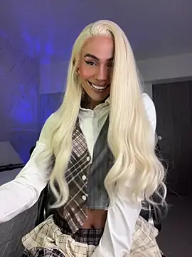 Snapshot of Miss_sagitario chatting on 05.26.26 Miss sagitario online show from 05.26.26
