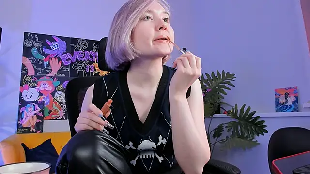 ReiYosimoto online show from 02.15.25