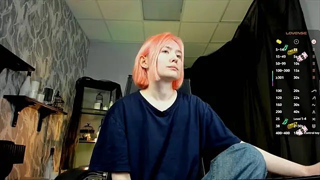 ReiYosimoto online show from 10.03.25