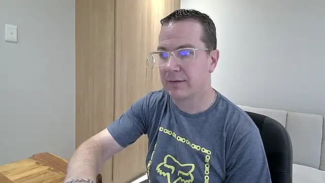 BrettJ81 online show from 12.12.24