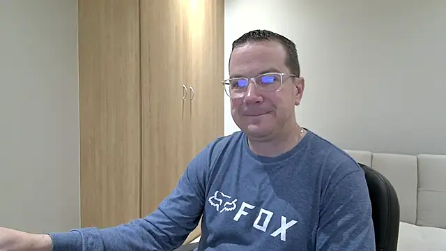 BrettJ81 online show from 10.20.25