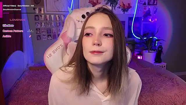 Evie Ro online show from 05.10.26