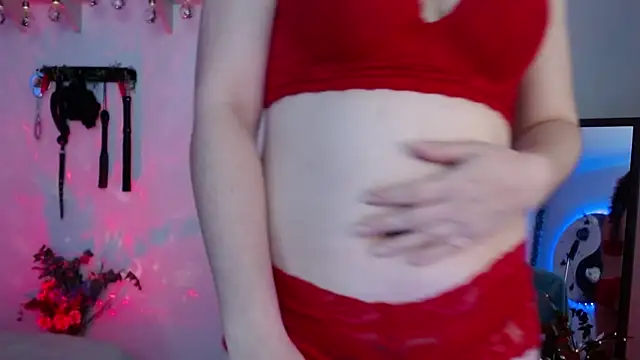 Snapshot of Eve_Blue77 chatting on 10.23.25 Eve Blue77 online show from 10.23.25