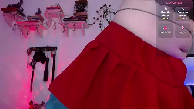 Snapshot of Eve_Blue77 chatting on 11.23.25 Eve Blue77 online show from 11.23.25