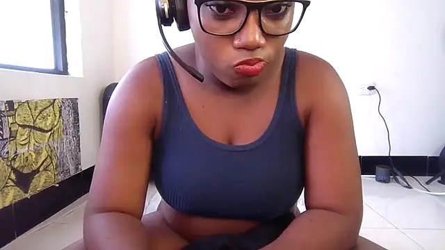 Ashaichious online show from 11.04.25