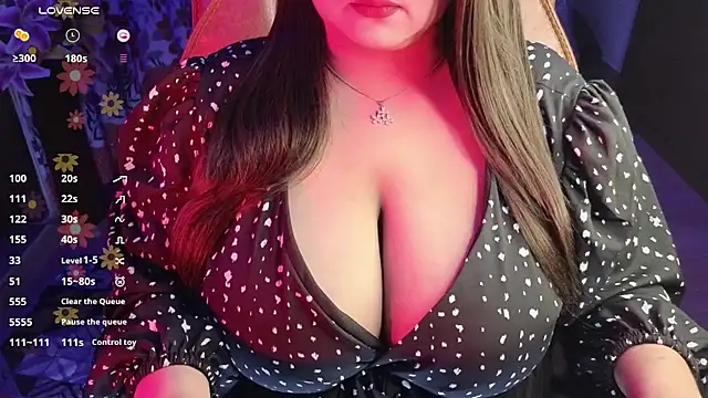 Snapshot of Juicy_Bengali_Girl chatting on 07.08.26 Juicy Bengali Girl online show from 07.08.26