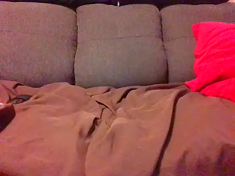 Snapshot of MisterMister45 chatting on 10.20.25 MisterMister45 online show from 10.20.25