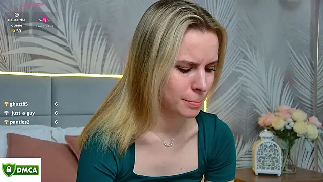 AmaliaBell online show from 02.10.25